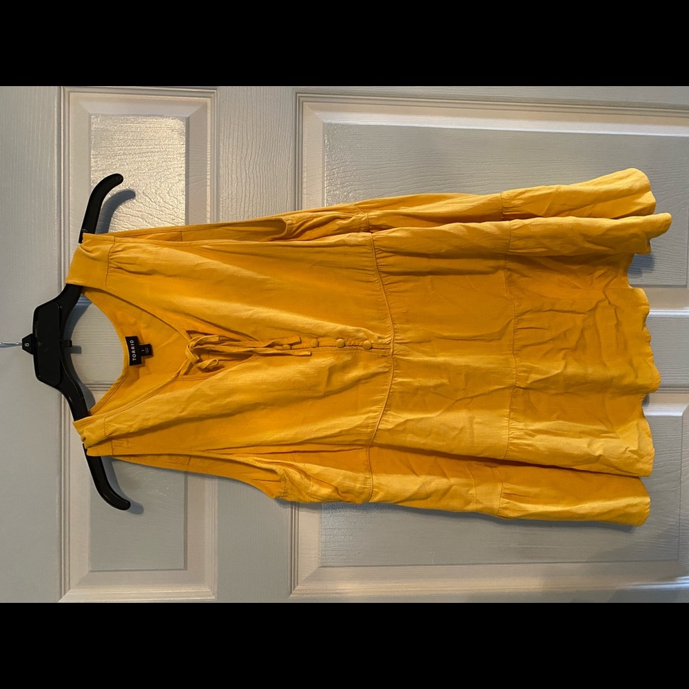 Torrid yellow tank